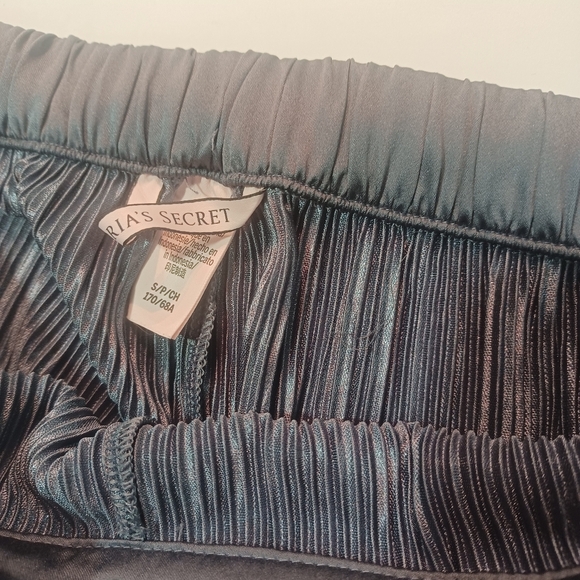 Victoria's Secret Blue Silver Pleated Trousers - Picture 3 of 7